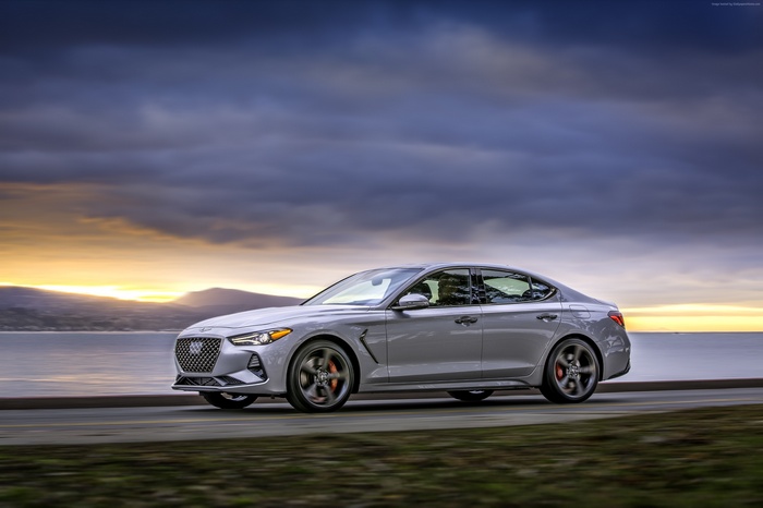 2019 Genesis G70 4K Luxury Car