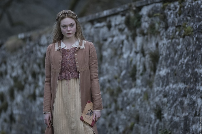 Mary Shelley starring Elle Fanning in 4K