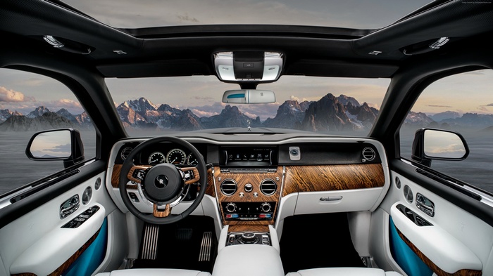 Rolls-Royce Cullinan SUV interior 4K