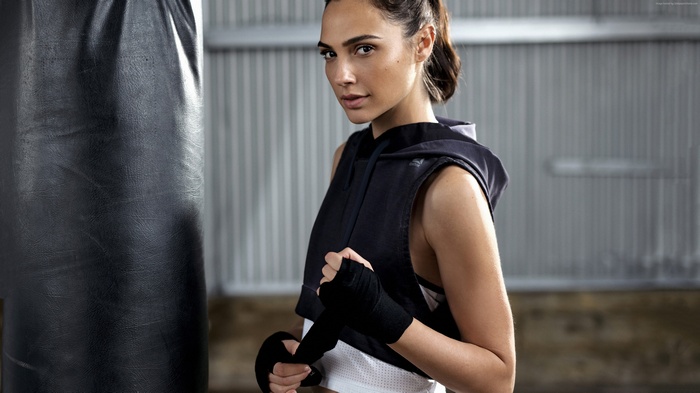 Gal Gadot from Reebok 4K