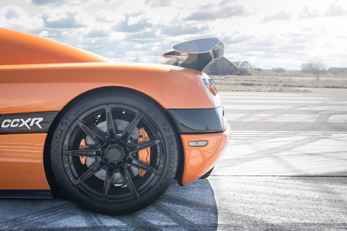 Orange Koenigsegg CCXR rear wheel and spoiler