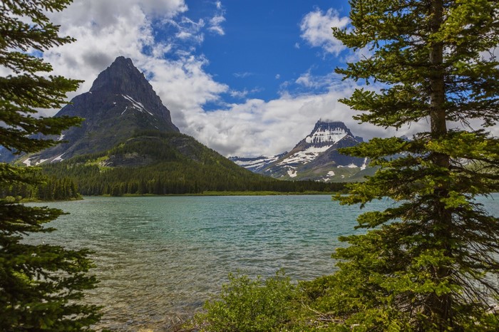 Lake and mountains in Glacier National Park