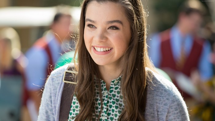 Hailee Steinfeld smiling outdoors