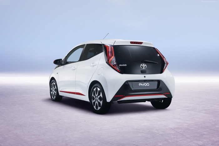 White Toyota Aygo rear view