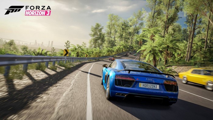 Forza Horizon 3: Blue Audi R8 and yellow car on road