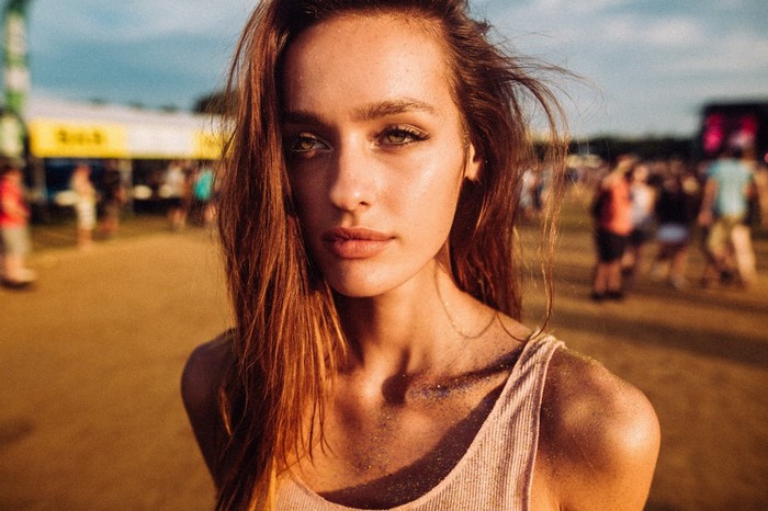 Woman with brown hair at an outdoor event