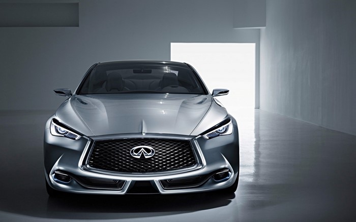 Infiniti Q60 concept sedan front view