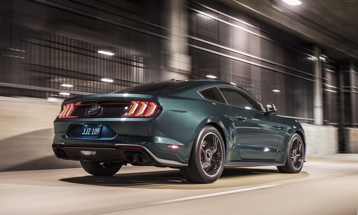 Ford Mustang Bullitt driving in a tunnel