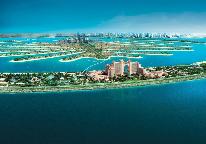 Palm Jumeirah artificial islands and Atlantis The Palm hotel, Dubai