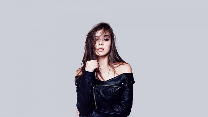 Hailee Steinfeld in Black Leather Jacket Portrait
