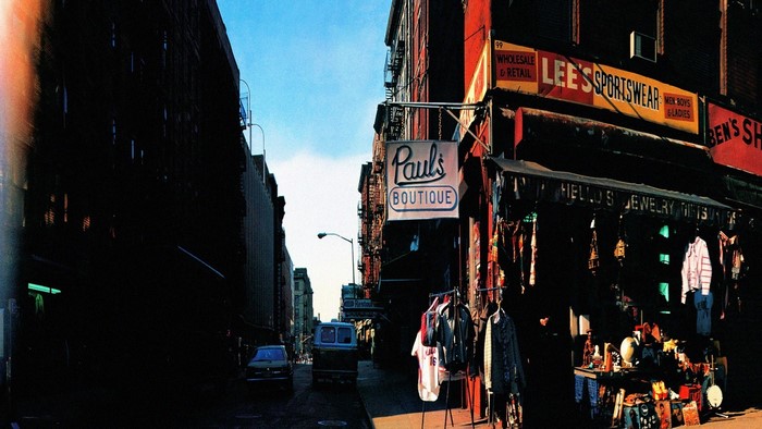 Paul's Boutique and Lee's Sportswear street view