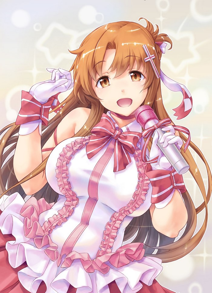 Yuuki Asuna from Sword Art Online singing with a microphone