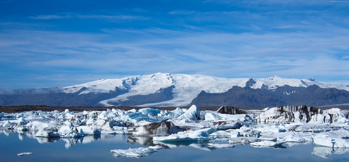 Jokulsarlon Glacier Lagoon with Icebergs and Mountains