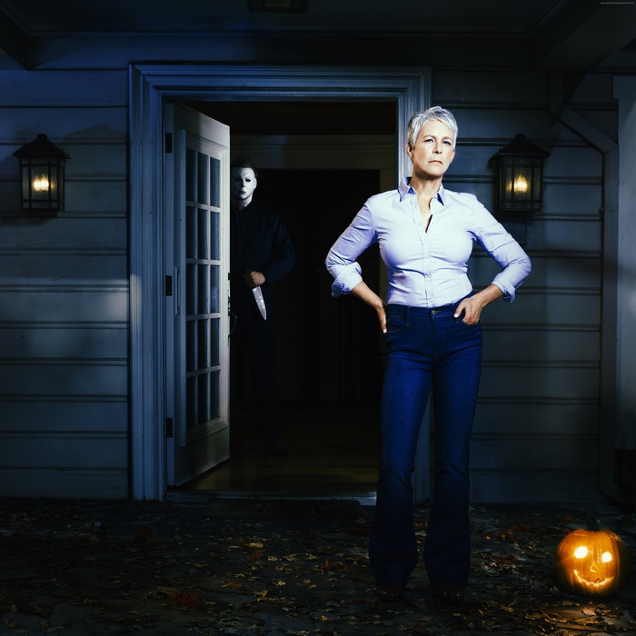 Jamie Lee Curtis and Michael Myers from Halloween 4K
