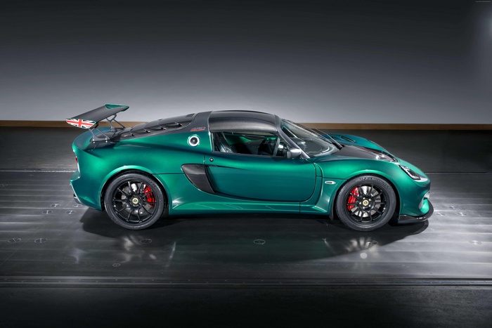 Lotus Exige Cup 430 sports car