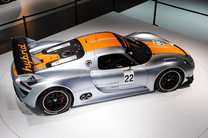 Porsche 918 RSR race car with orange and silver livery