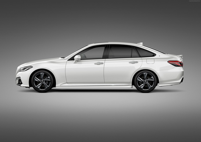 White Toyota Crown Sedan 4K