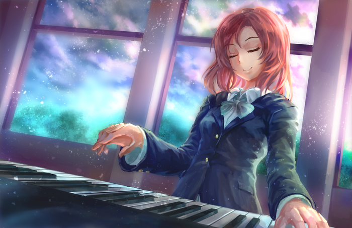 Maki Nishikino from Love Live playing piano