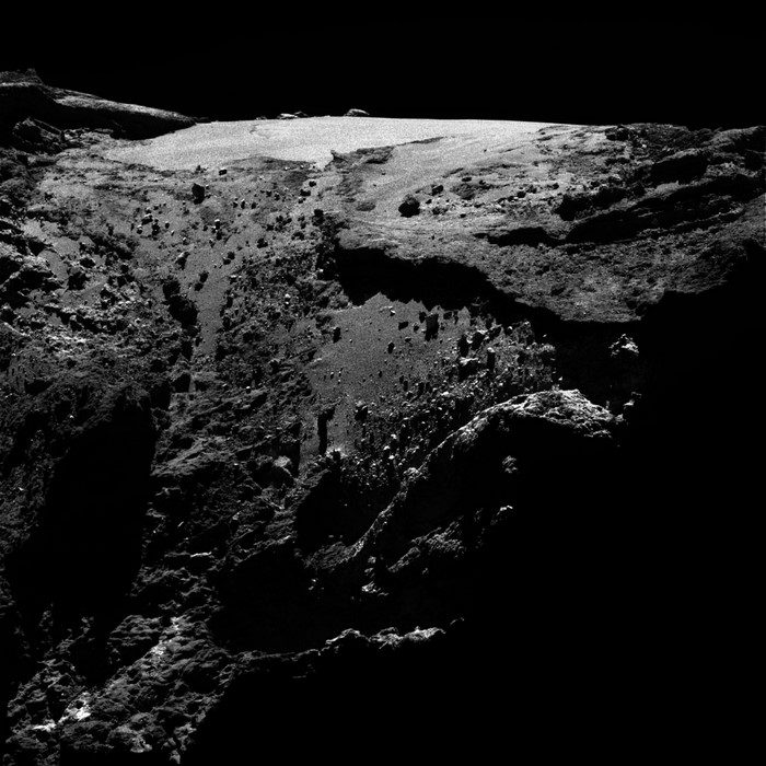 ROSETTA OSIRIS image of comet surface