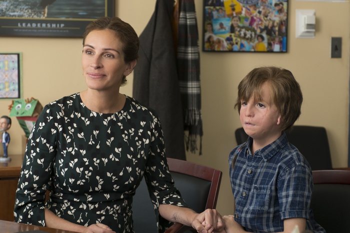 Julia Roberts and Jacob Tremblay from Wonder