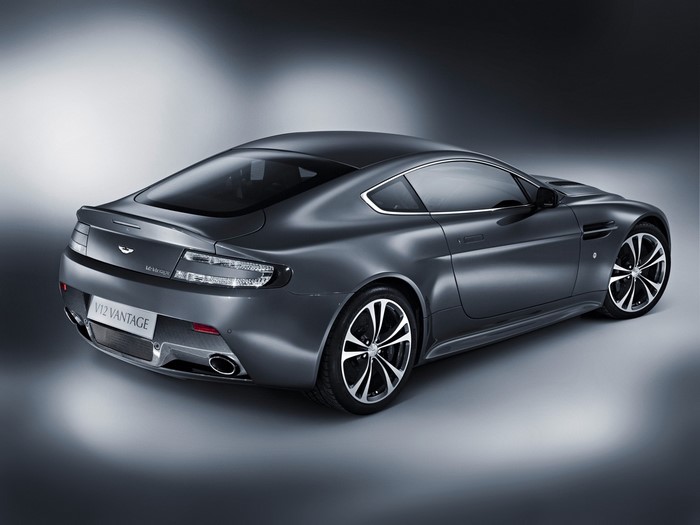 Aston Martin V12 Vantage Coupe