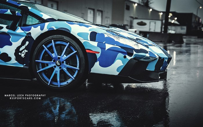 Lamborghini Aventador with blue camouflage wrap