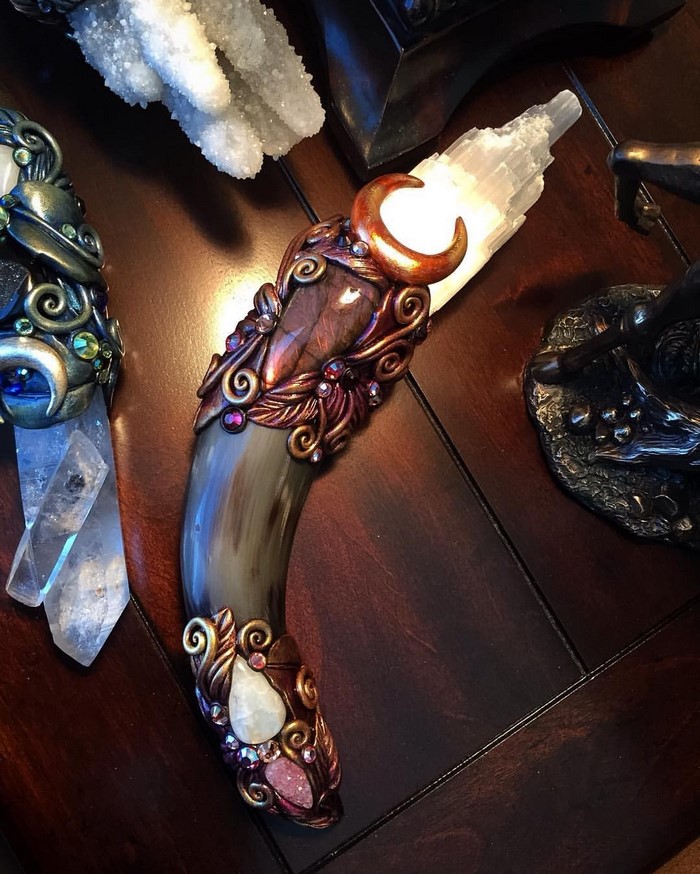 Horn wand with selenite crystal and moonstone