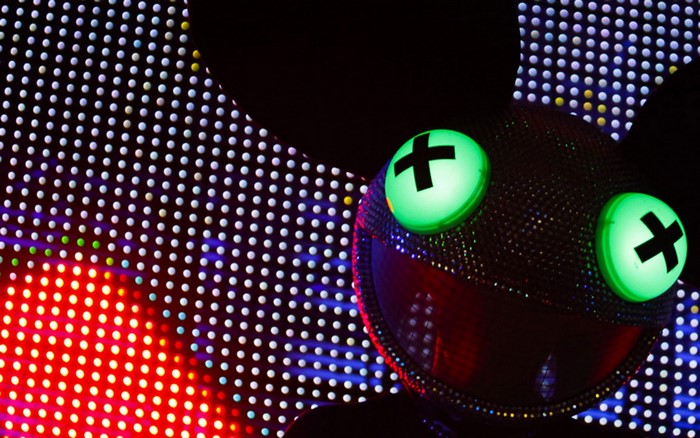 Deadmau5 helmet with LED lights