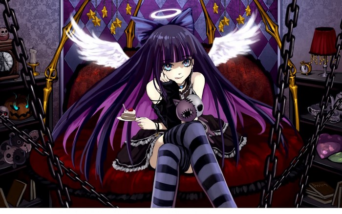 Stocking Anarchy from Panty & Stocking with Garterbelt holding cake