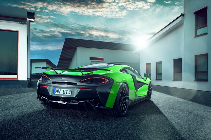 McLaren 570GT 4K