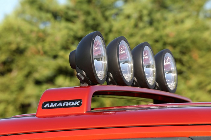 Volkswagen Amarok roof lights