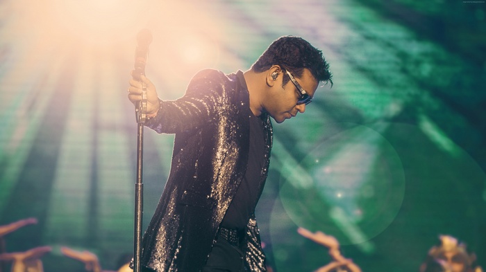 Allah Rahman performing on stage