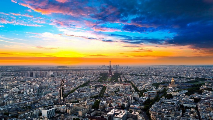 Paris cityscape with Eiffel Tower at sunset