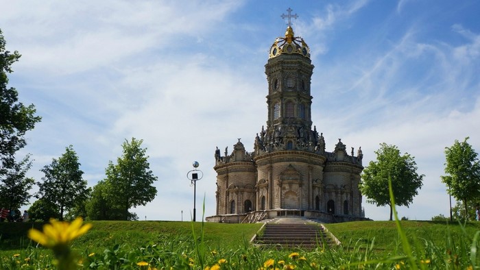 Church of the Sign of the Blessed Virgin Mary, Dubrovitsy, Russia