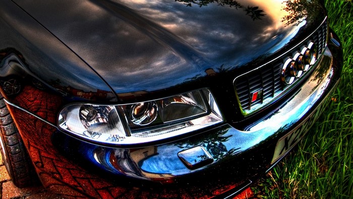 Black Audi S4 B5 Front Grille and Headlight