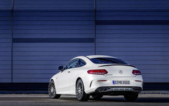 White Mercedes Benz C43 AMG Coupe
