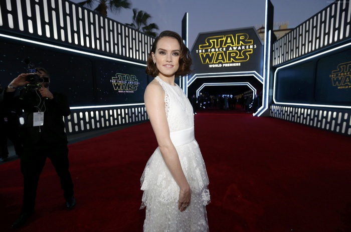 Daisy Ridley at Star Wars: The Force Awakens World Premiere