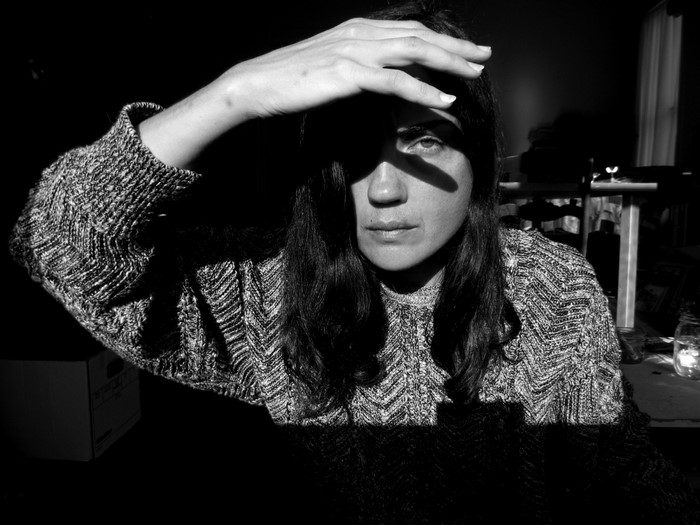 Monochrome portrait of Liz Harris musician