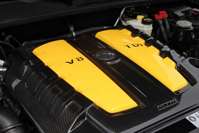 Volkswagen V8 TDI Engine with Carbon Fiber