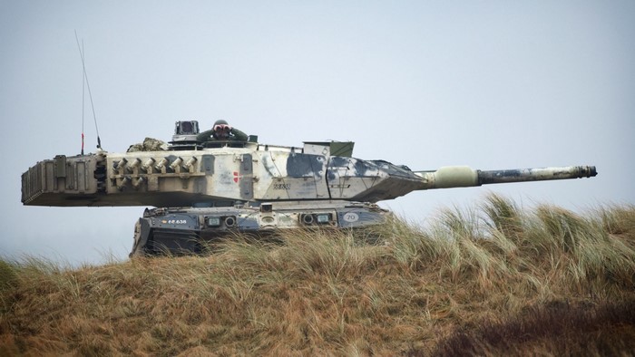 Danish Leopard 2 tank in sand dunes