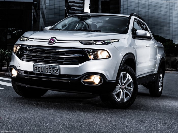 Fiat Toro pickup truck on a city street