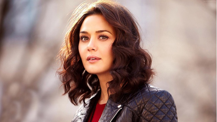 4K photo of Preity Zinta