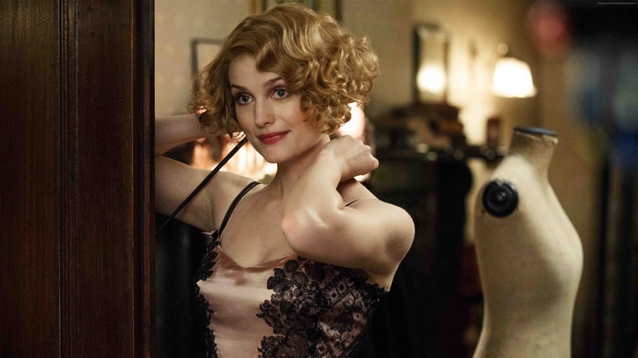 Alison Sudol from Fantastic Beasts and Where to Find Them