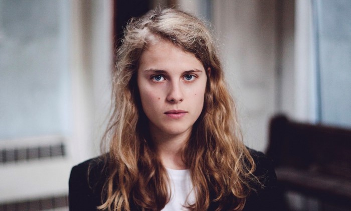 Marika Hackman portrait