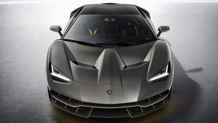 Lamborghini Centenario LP770-4 front view