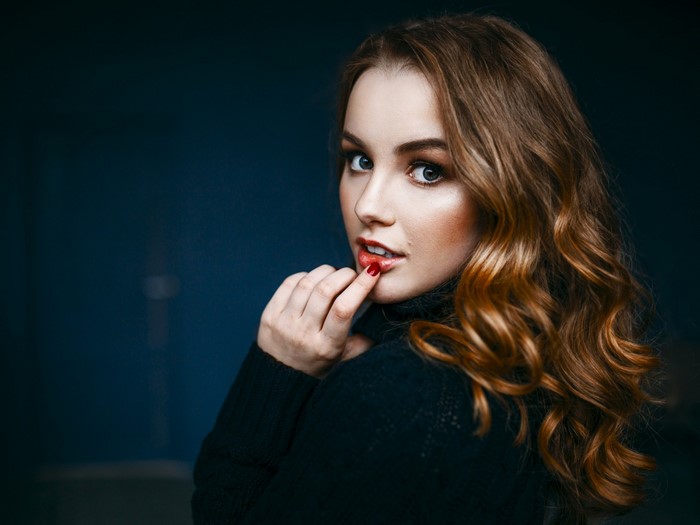 Julia Tavrina portrait photography