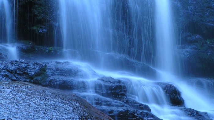 Waterfall cascading over rocks