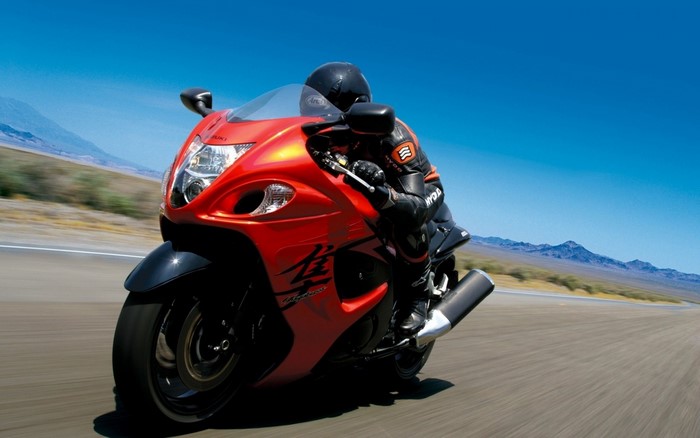 Suzuki Hayabusa motorcycle rider on a desert road