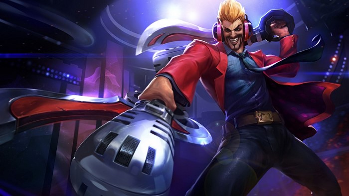 Draven from League of Legends with headphones and axe