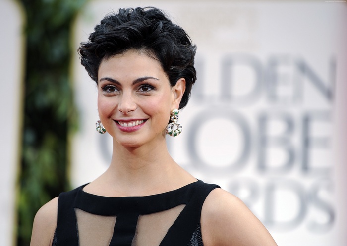 Morena Baccarin at Golden Globe Awards